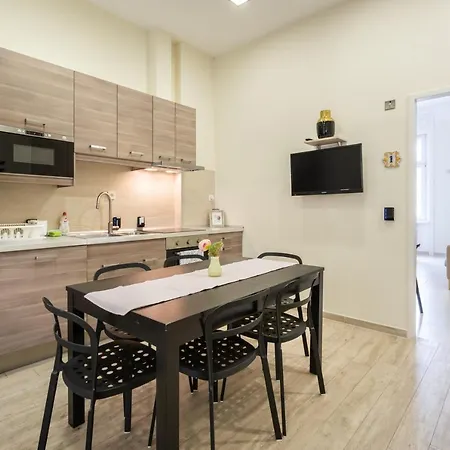 Panorama Basilika Luxury 3 Bedrooms Imperial Suite